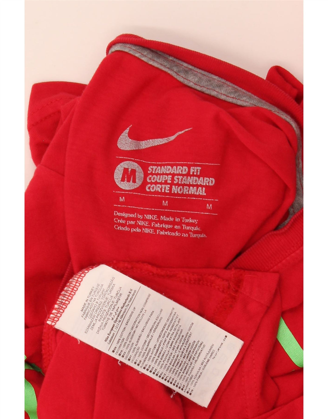 Ανδρικό μπλουζάκι Nike με γραφικό στάνταρ εφαρμογή, μεσαίο κόκκινο βαμβακερό