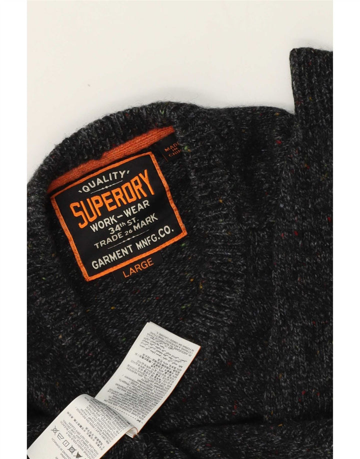 Superdry Ανδρικό πουλόβερ με λαιμόκοψη με μεγάλο γκρι μαλλί