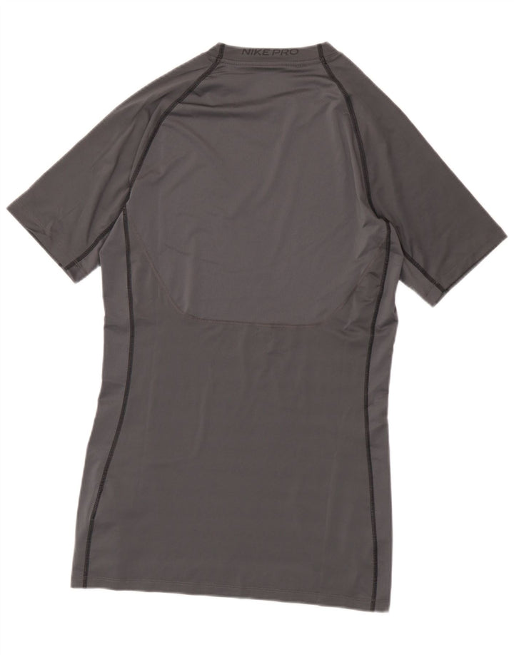 Ανδρικό γραφικό μπλουζάκι Nike Dri Fit Slim Fit Top μεγάλο γκρι πολυεστέρα