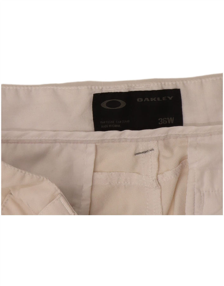 Ανδρικό σορτς Chino Oakley W36 μεγάλο σε ανοιχτό λευκό