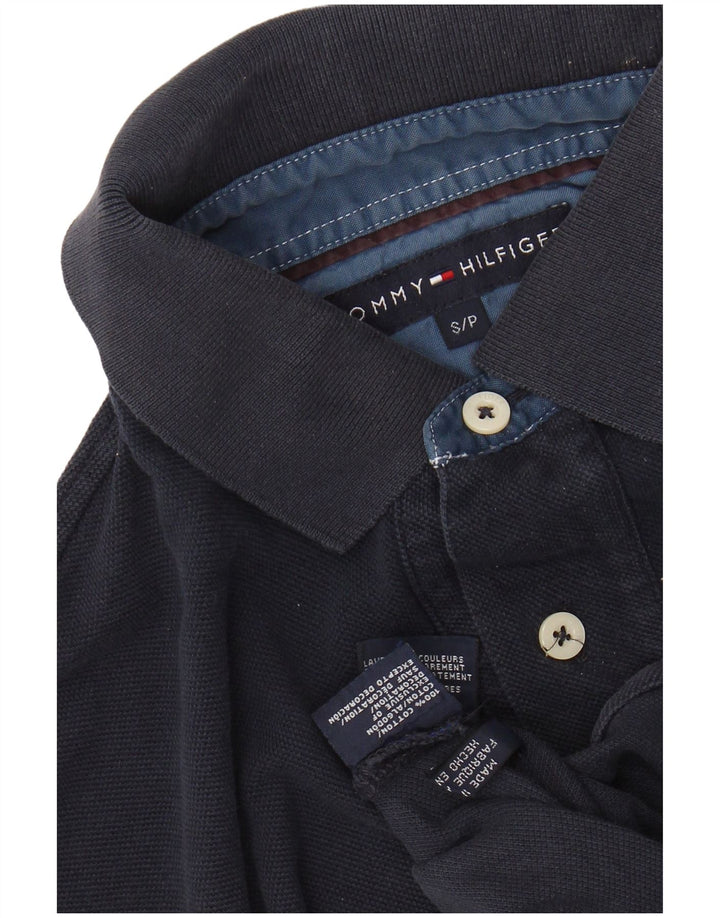 Ανδρικό μπλουζάκι πόλο TOMMY HILFIGER Μικρό μπλε ναυτικό βαμβακερό
