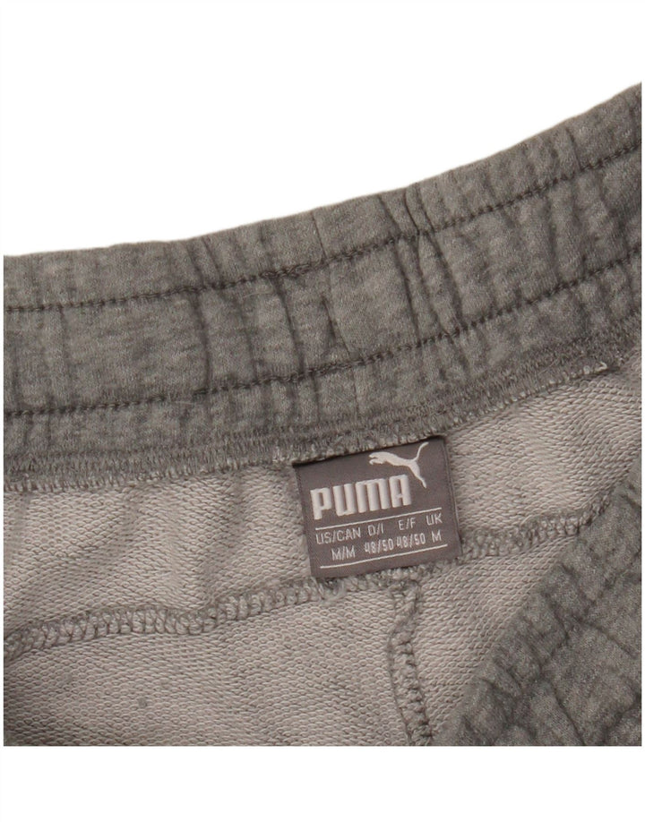 Ανδρικό γραφικό αθλητικό σορτς PUMA με μεσαίο γκρι χρώμα