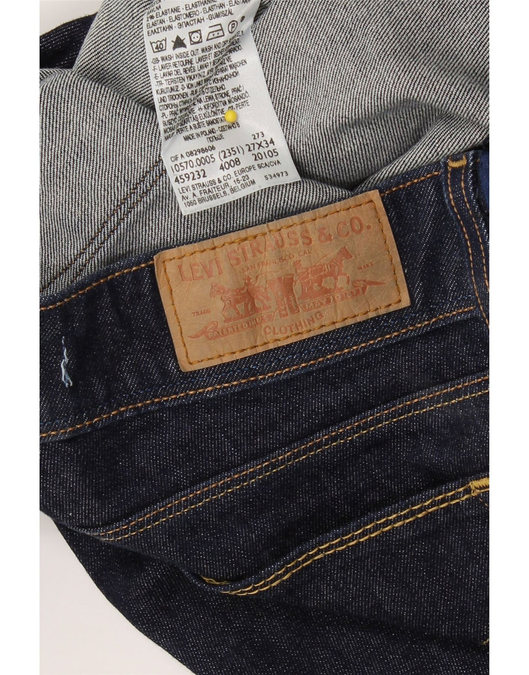 LEVI'S Womens 570 Straight Jeans W27 L31 Navy Blue Cotton Vintage Levi's and Second-Hand Levi's from Messina Hembry 
