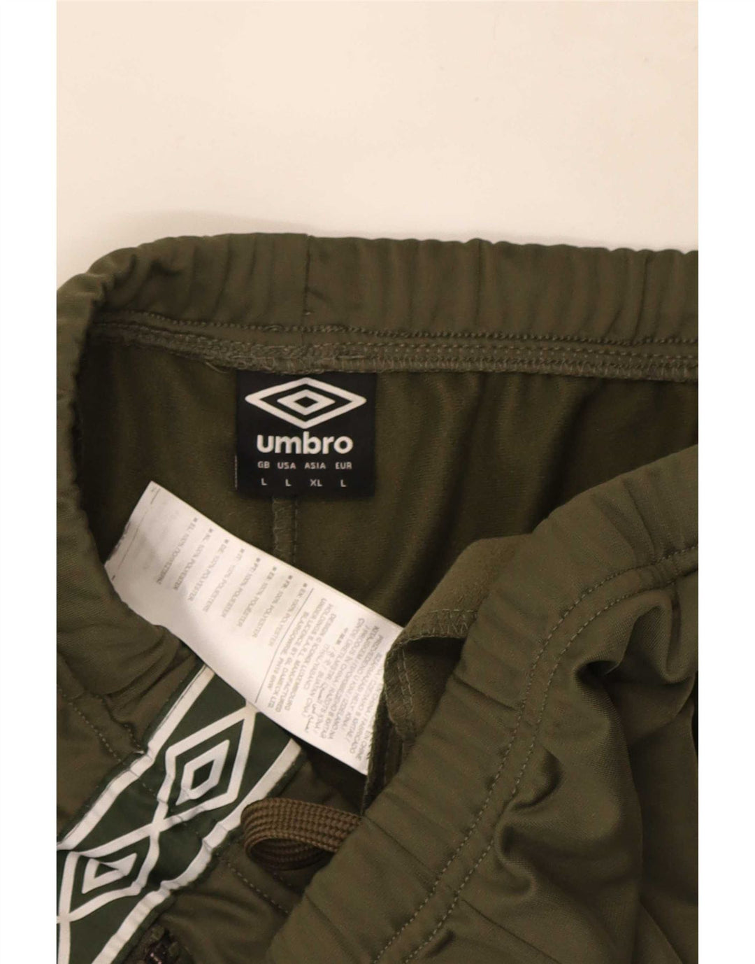 Ανδρικό γραφικό αθλητικό σορτς Umbro μεγάλο χακί πολυεστέρα