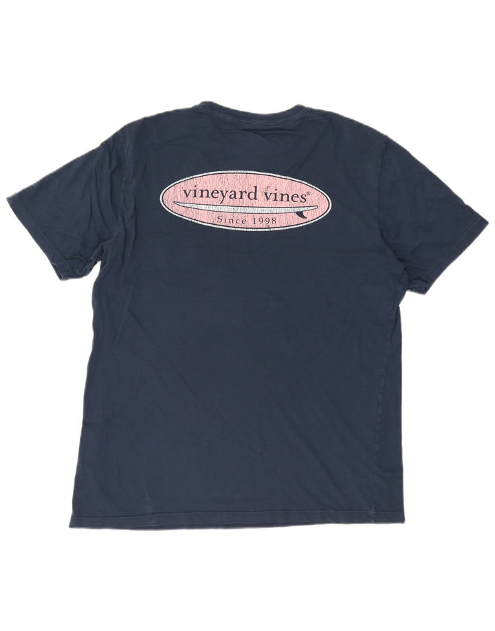 Ανδρικό γραφικό μπλουζάκι Vineyard Vines Τοπ μεσαίου μπλε βαμβακερό