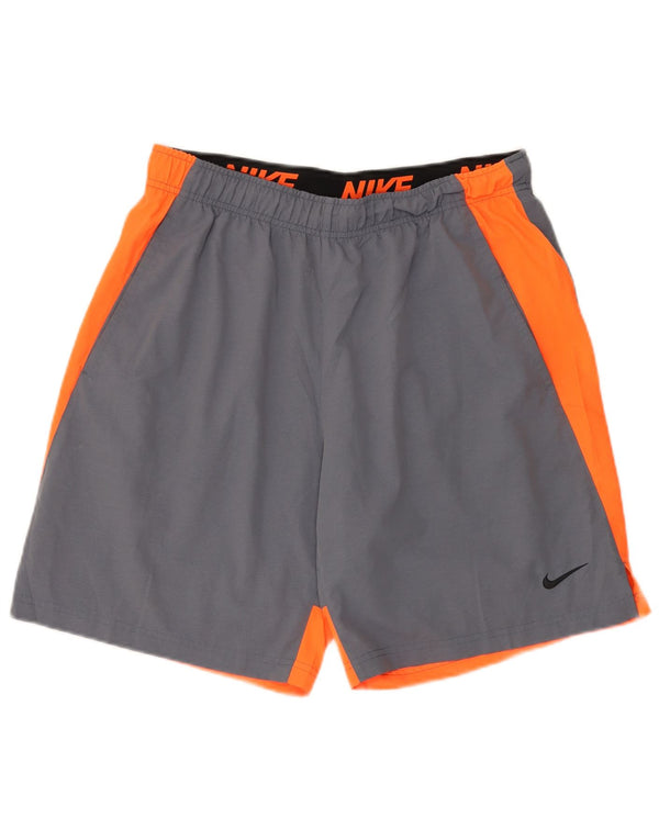 Ανδρικό αθλητικό σορτς Nike Dri Fit με μεγάλο γκρι χρώμα από πολυεστέρα