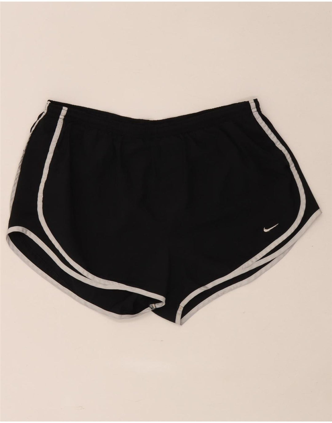 Γυναικείο αθλητικό σορτς Nike UK 18 XL μαύρο πολυεστέρα