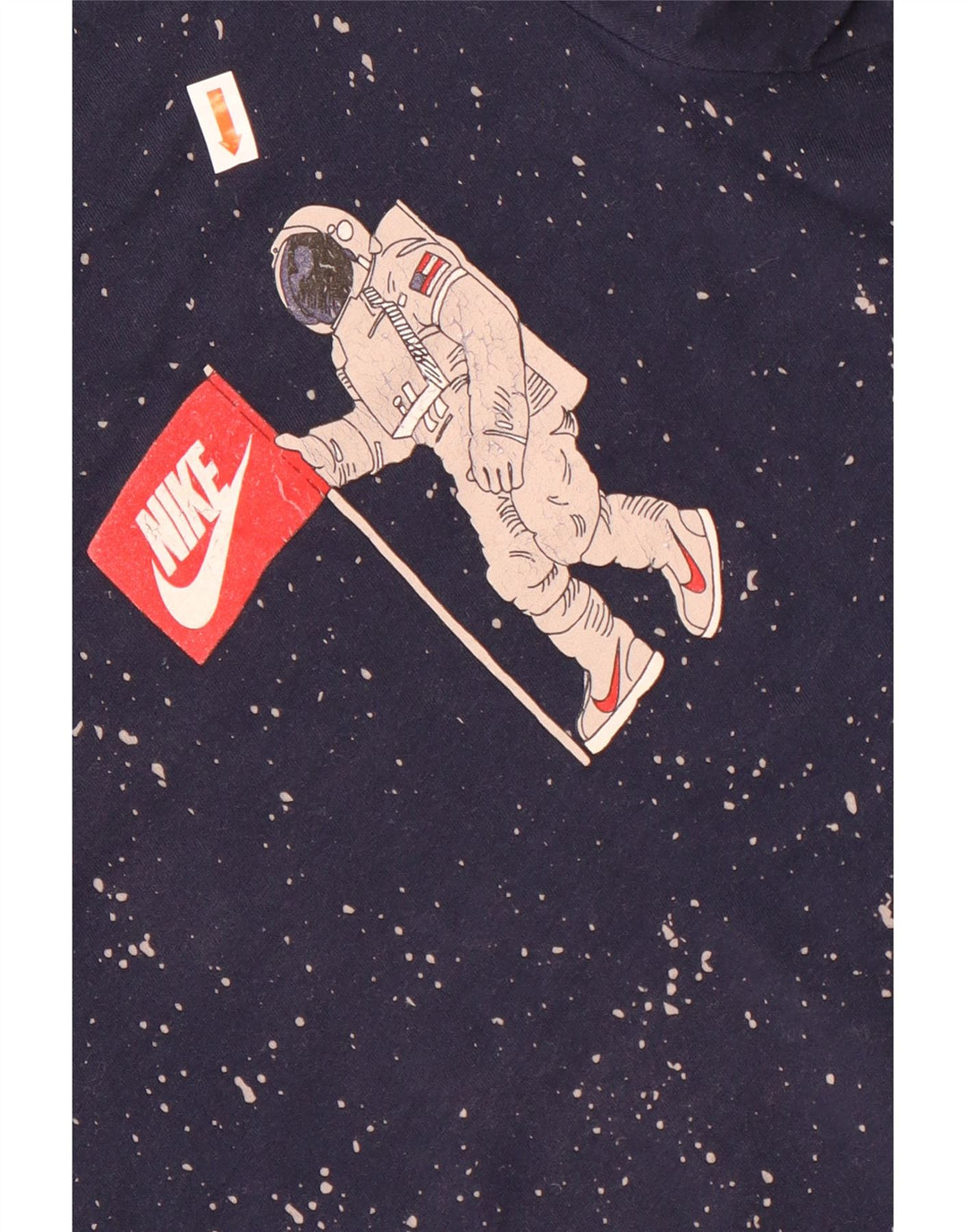 Ανδρικό γραφικό μπλουζάκι Nike με γραφικό κόψιμο, μεσαίο μπλε ναυτικό