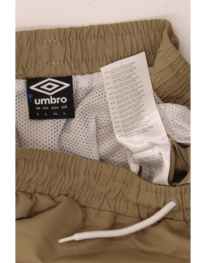 Ανδρικό γραφικό σορτς κολύμβησης Umbro μεγάλο χακί πολυεστέρα