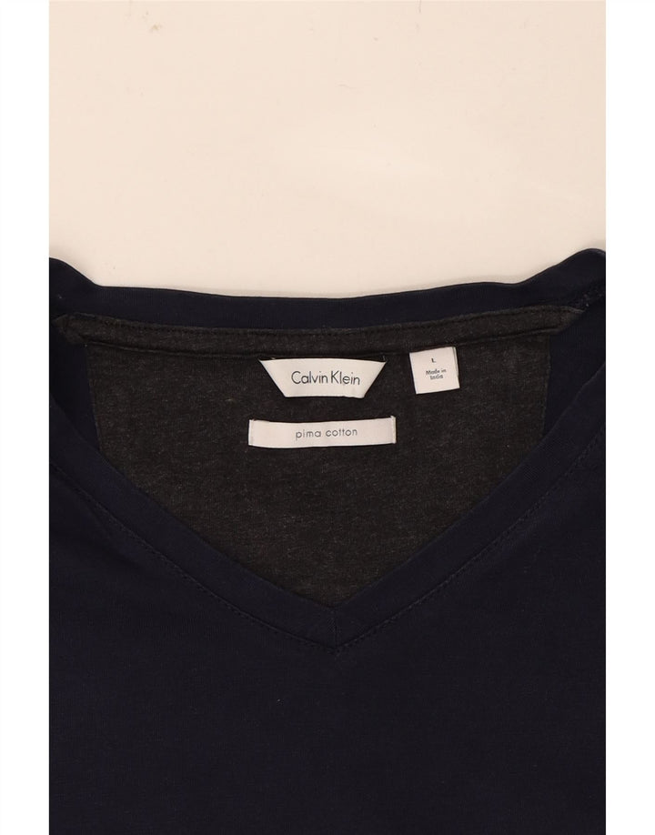 CALVIN KLEIN Mens T-Shirt Top Large Navy Blue Vintage Calvin Klein and Second-Hand Calvin Klein from Messina Hembry 