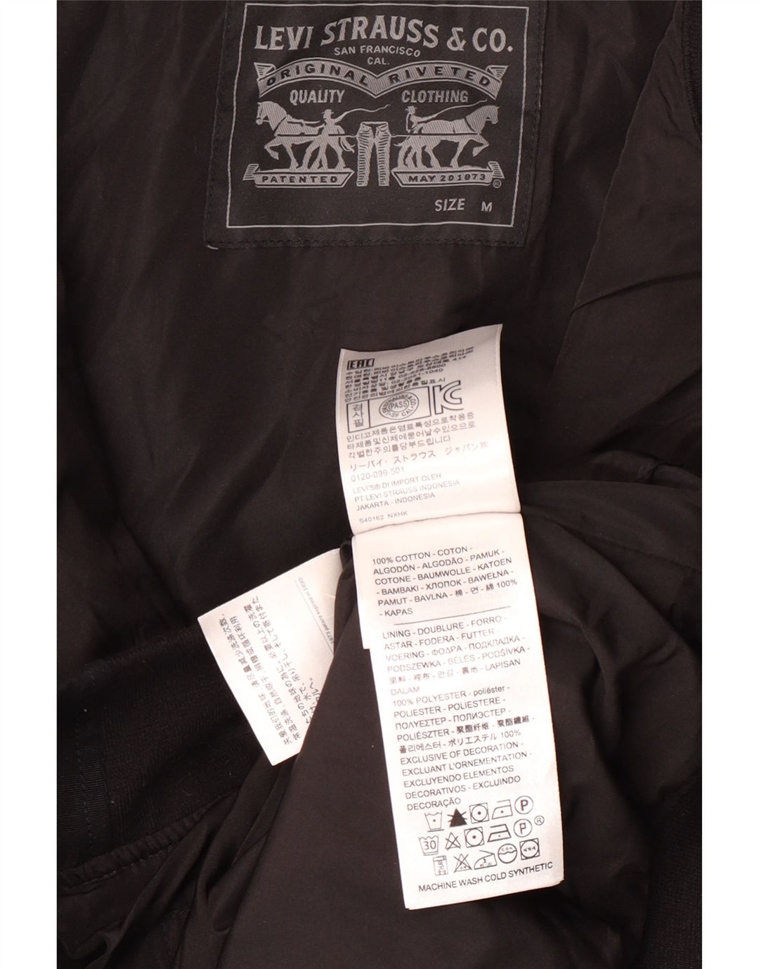 Ανδρικό μπουφάν LEVI'S Bomber UK 38 Medium Black Cotton