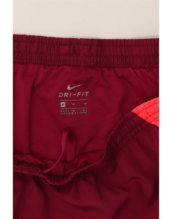 Γυναικείο αθλητικό σορτς Nike UK 12 μεσαίου κόκκινου πολυεστέρα