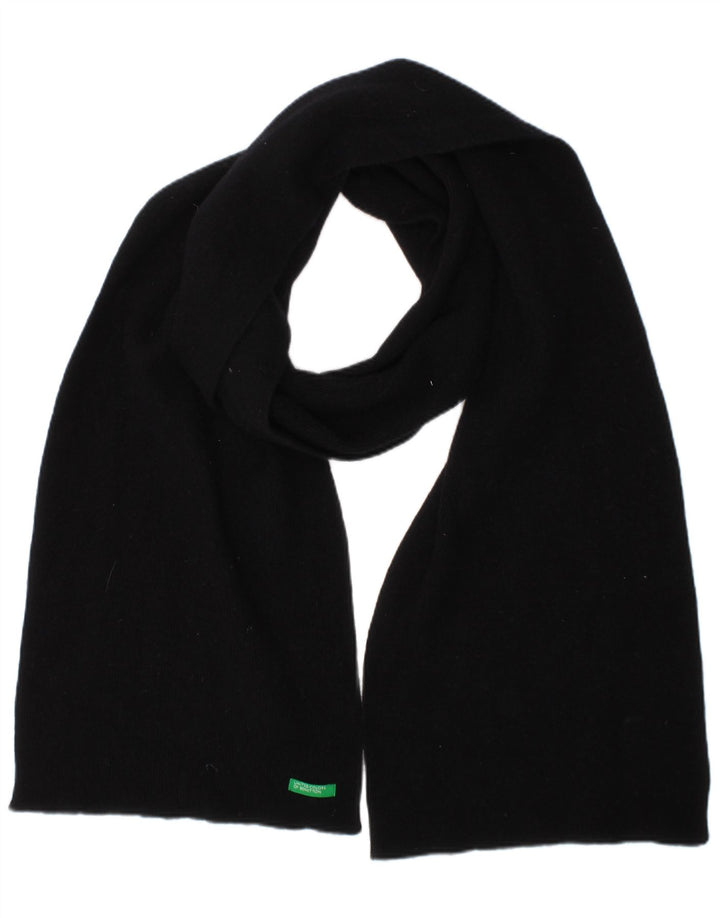 Under Colors of Benetton γυναικείο ορθογώνιο κασκόλ One Size Black Classic