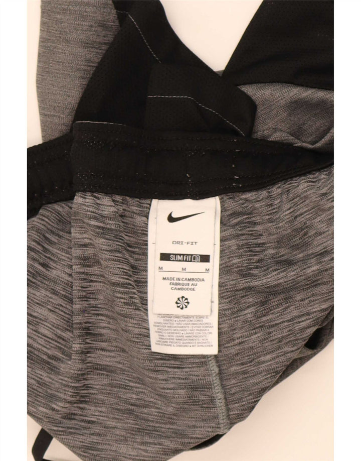 Ανδρικά σορτς Nike Dri Fit Slim Sport σορτς μεσαίου γκρι από πολυεστέρα