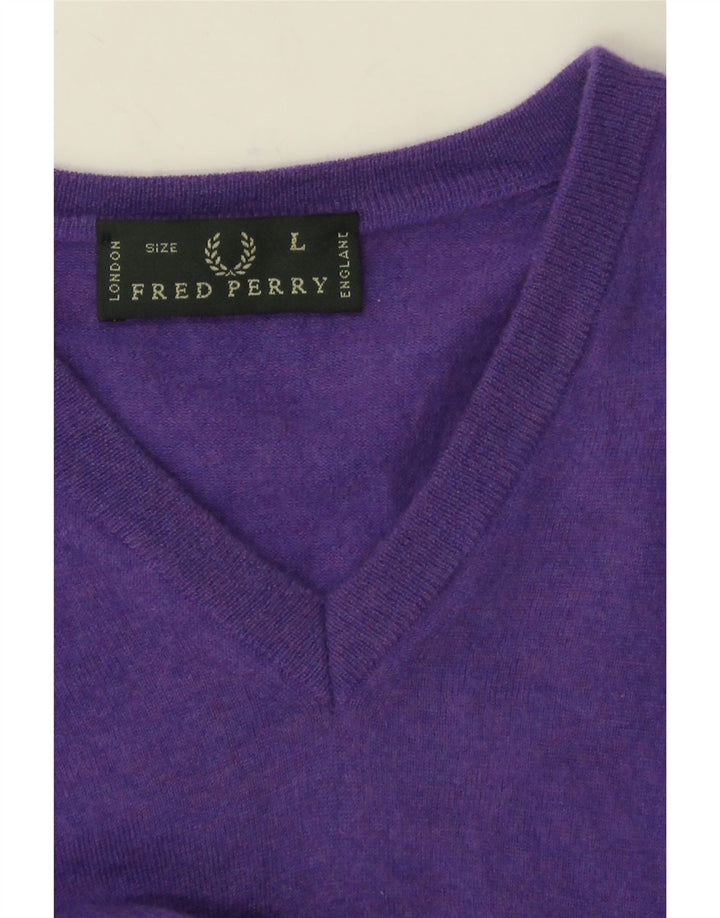 Fred Perry Ανδρικό πουλόβερ με λαιμόκοψη με λαιμόκοψη μεγάλο μωβ