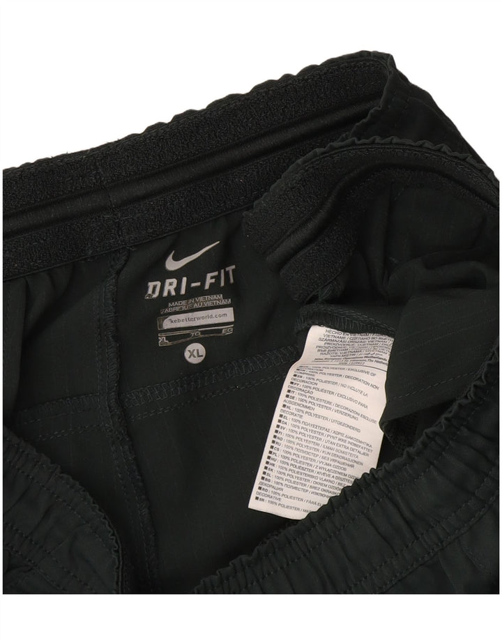 Ανδρικό αθλητικό σορτς Nike XL γκρι χρώματος πολυεστέρας