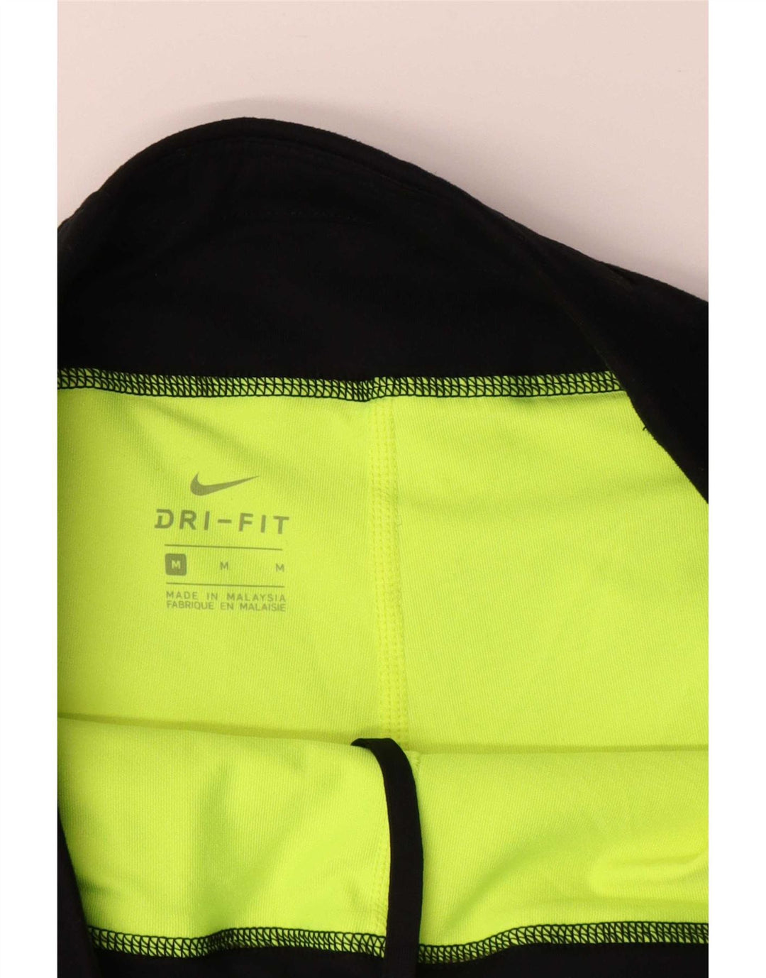 Γυναικείο αθλητικό σορτς Nike Dri Fit UK14 σε μεσαίο μαύρο χρώμα