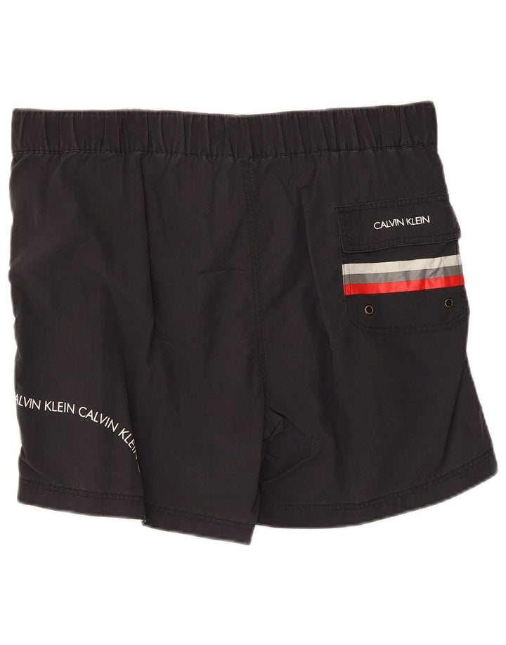 Γραφικό ανδρικό σορτς κολύμβησης Calvin Klein, μεσαίο μαύρο νάιλον
