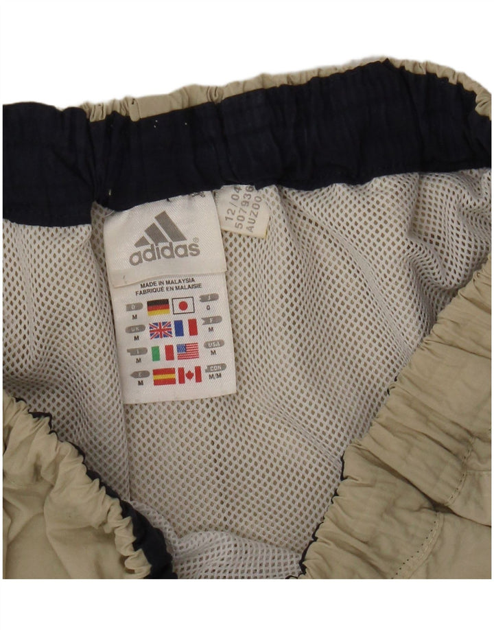 Ανδρικό σορτς κολύμβησης Adidas σε μεσαίο μπεζ πολυαμίδιο