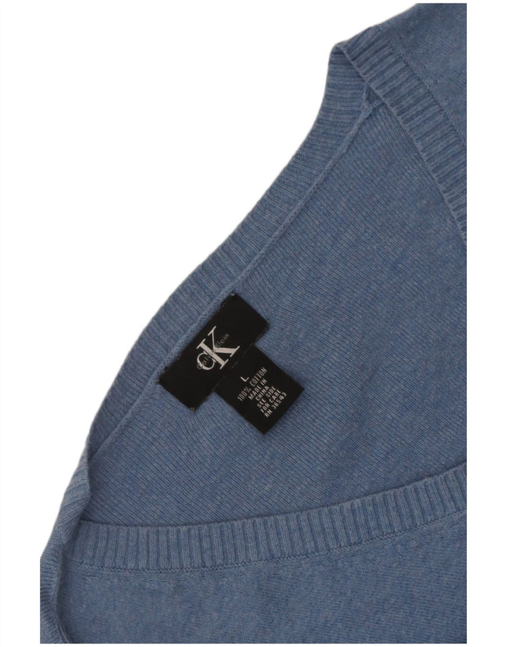 Ανδρικό πουλόβερ Calvin Klein με V λαιμόκοψη, μεγάλο μπλε βαμβακερό
