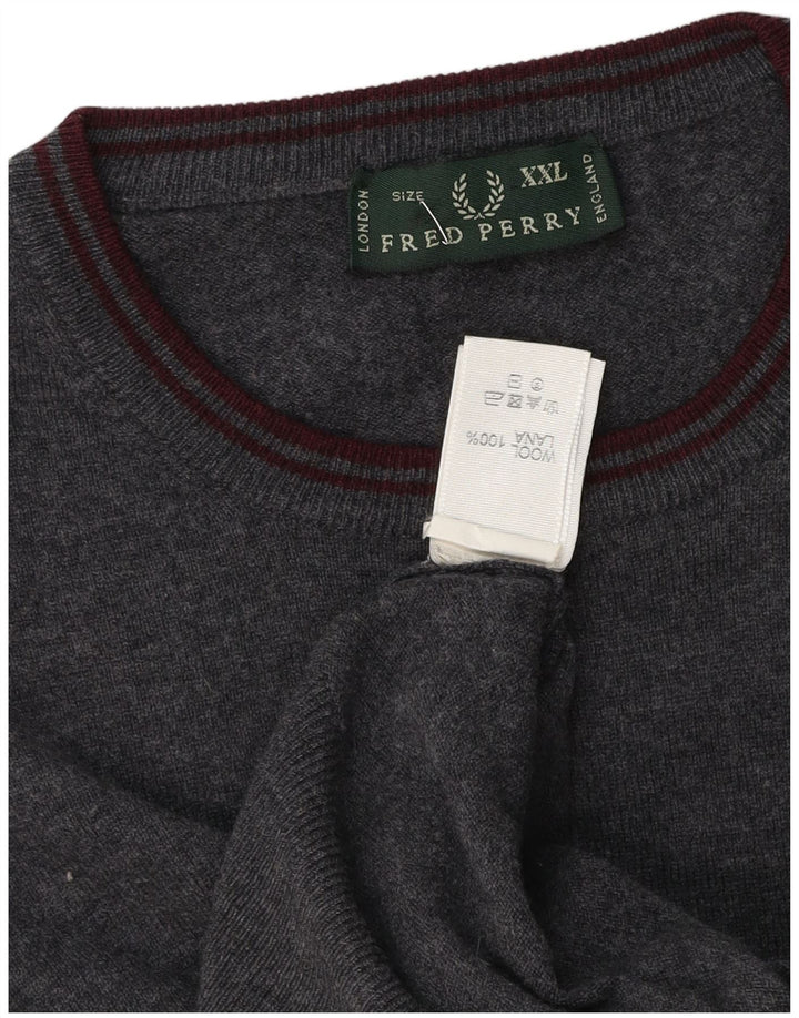 Fred Perry Ανδρικό πουλόβερ με λαιμόκοψη 2XL γκρι μαλλί