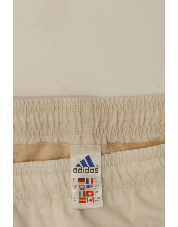 Ανδρικό αθλητικό σορτς Adidas, μεσαίο λευκό βαμβακερό