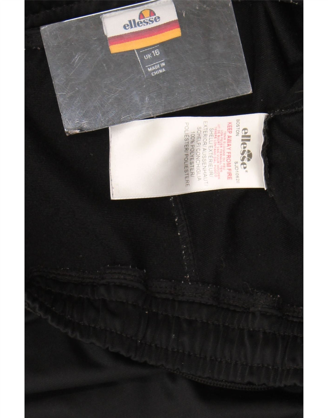Γυναικείο αθλητικό σορτς Ellesse UK 16 μεγάλο μαύρο πολυεστέρα