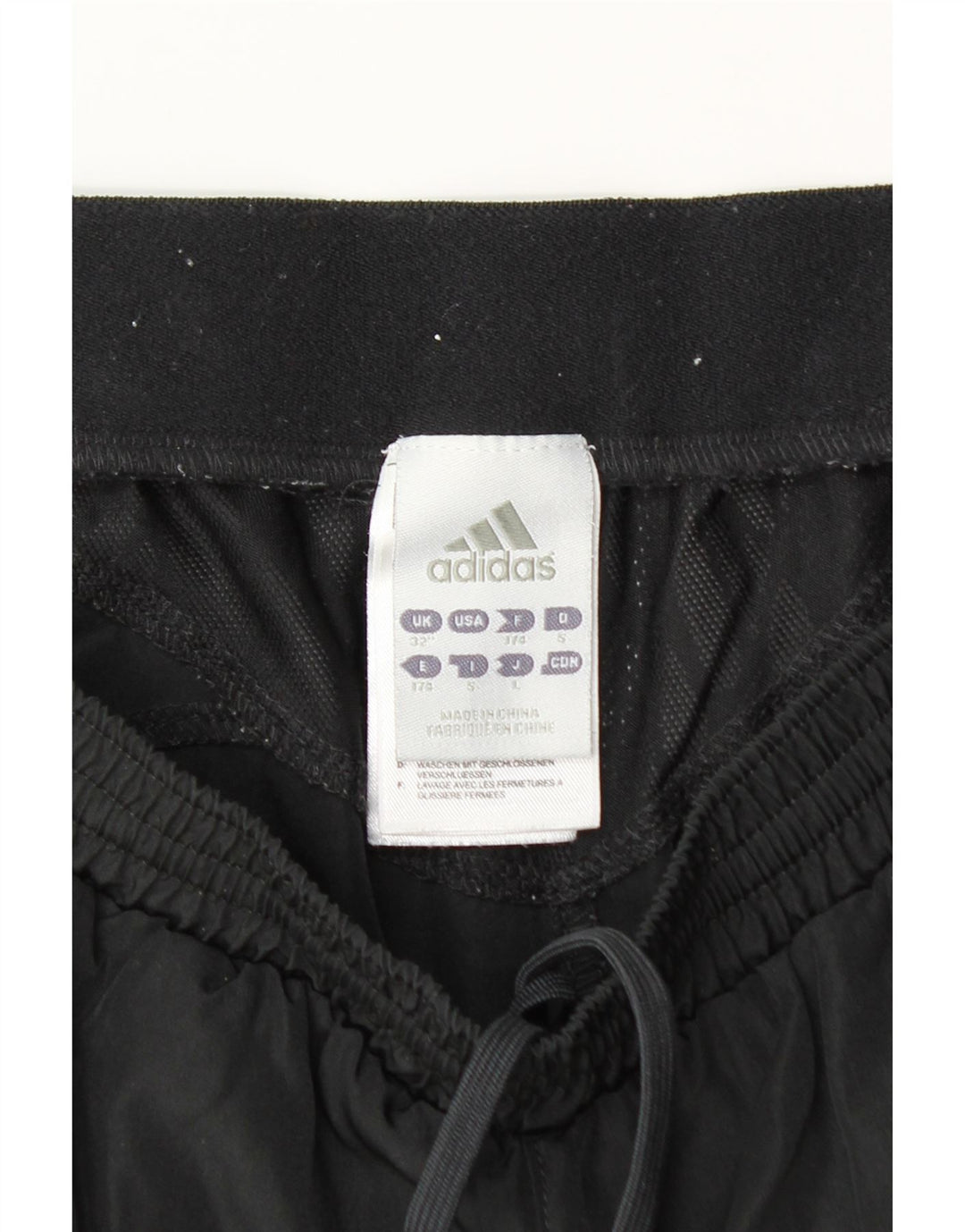 Ανδρικό αθλητικό σορτς Adidas από μεσαίο μαύρο πολυεστέρα
