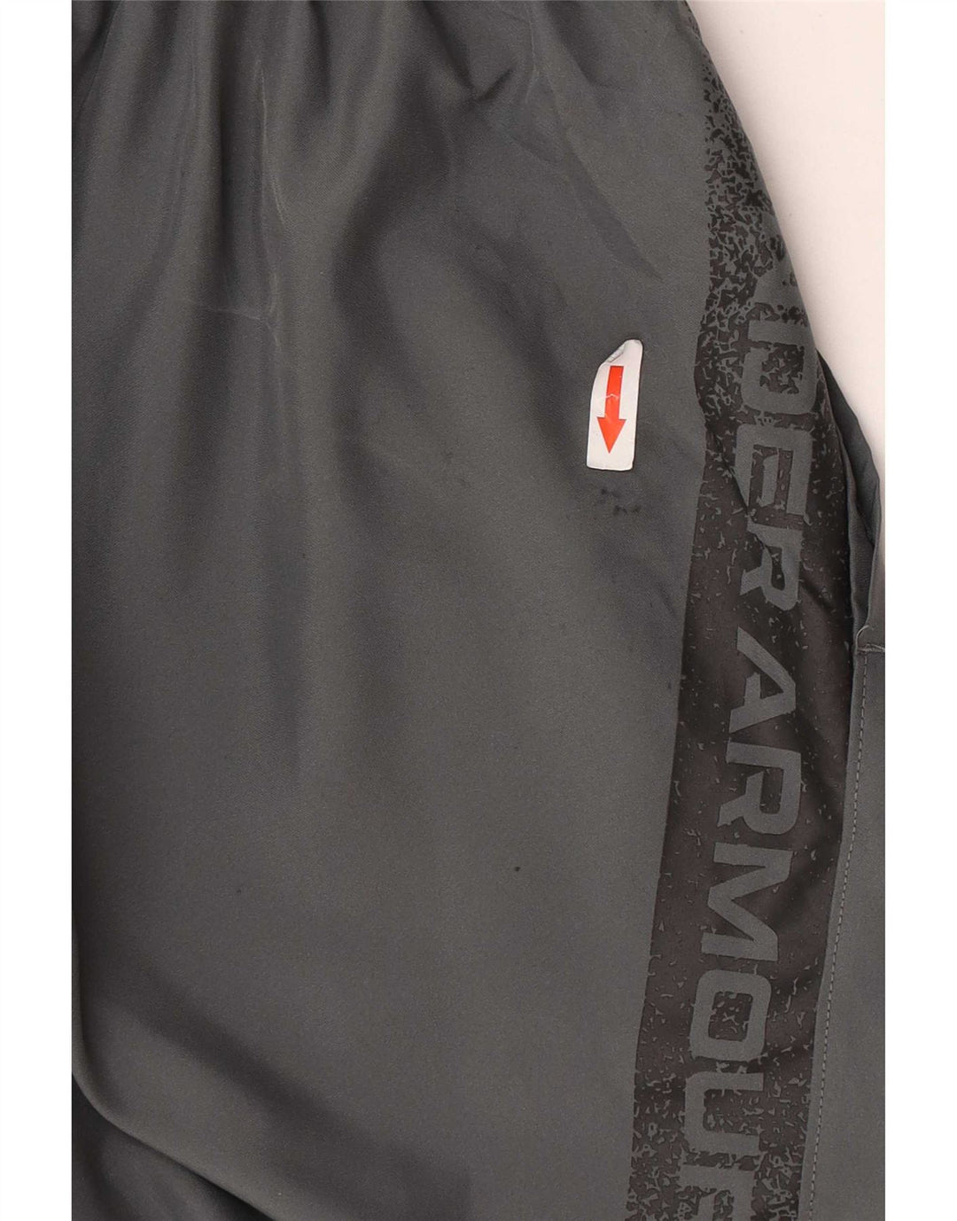 Ανδρικό γραφικό αθλητικό σορτς Under Armour από μεσαίο γκρι πολυεστέρα