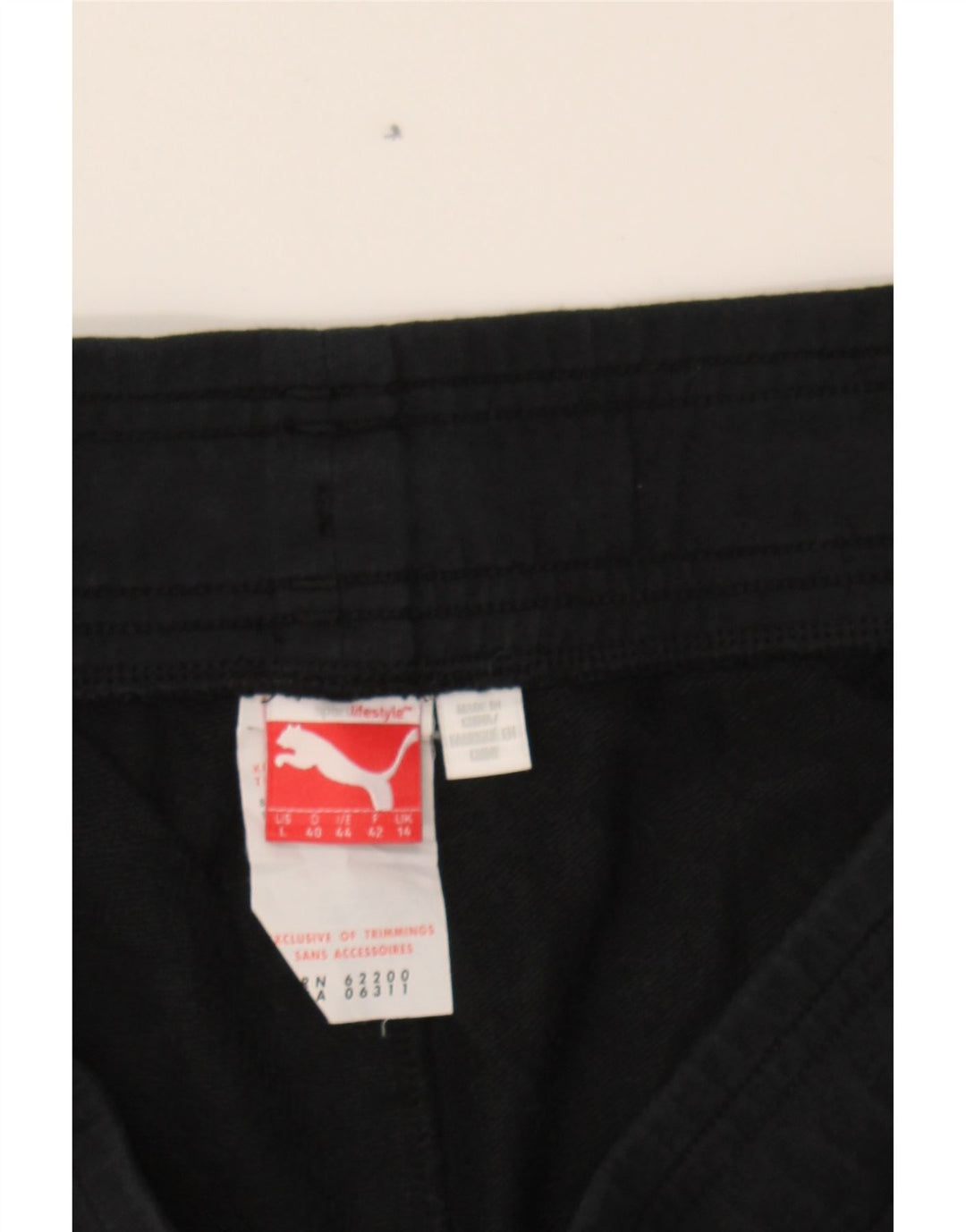 PUMA Womens Sport Shorts UK 14 Medium Black Cotton Vintage Puma and Second-Hand Puma from Messina Hembry 