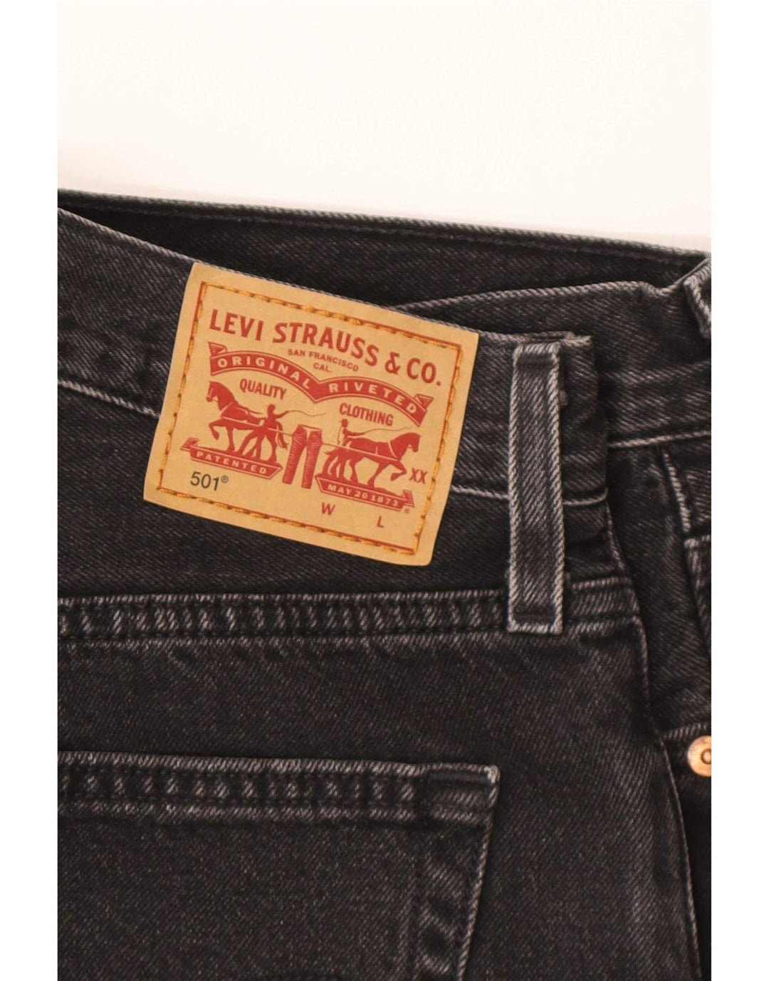 Γυναικείο τζιν σορτς Levi's 501 ψηλόμεσο W28 σε μεσαίο γκρι
