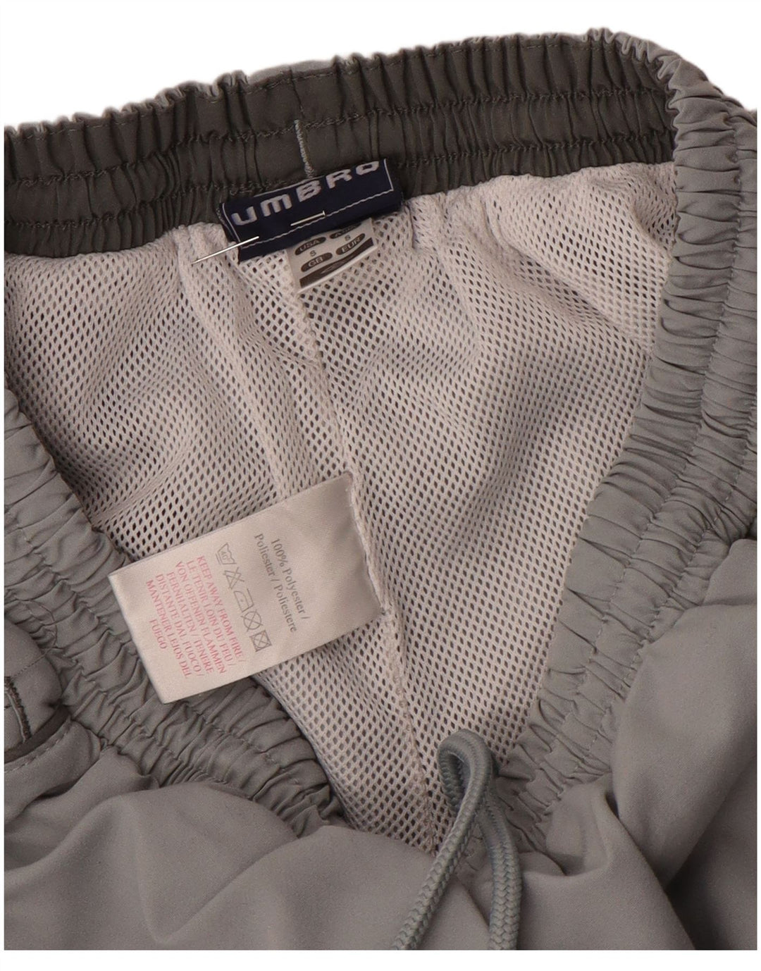 Ανδρική αθλητική φόρμα Umbro Graphic Παντελόνι Μικρό Γκρι Πολυεστέρας