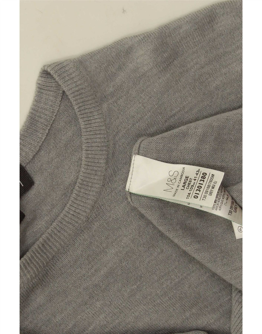 Marks & Spencer Ανδρικό πουλόβερ με λαιμόκοψη μεγάλο γκρι ακρυλικό