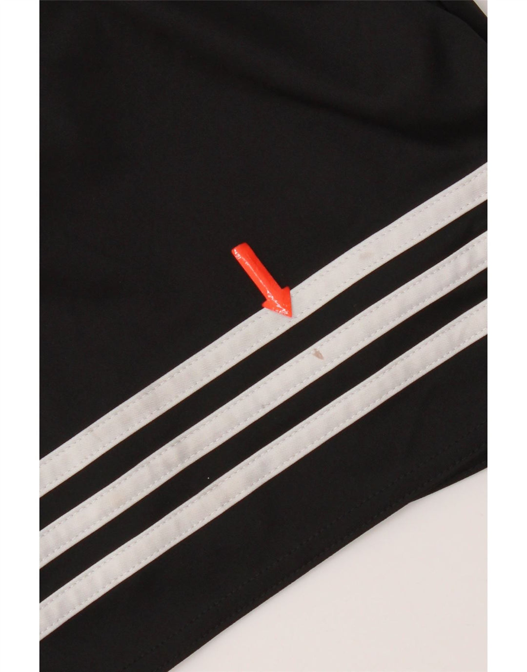 Ανδρικό σορτς Adidas Climalite από μεσαίο μαύρο πολυεστέρα