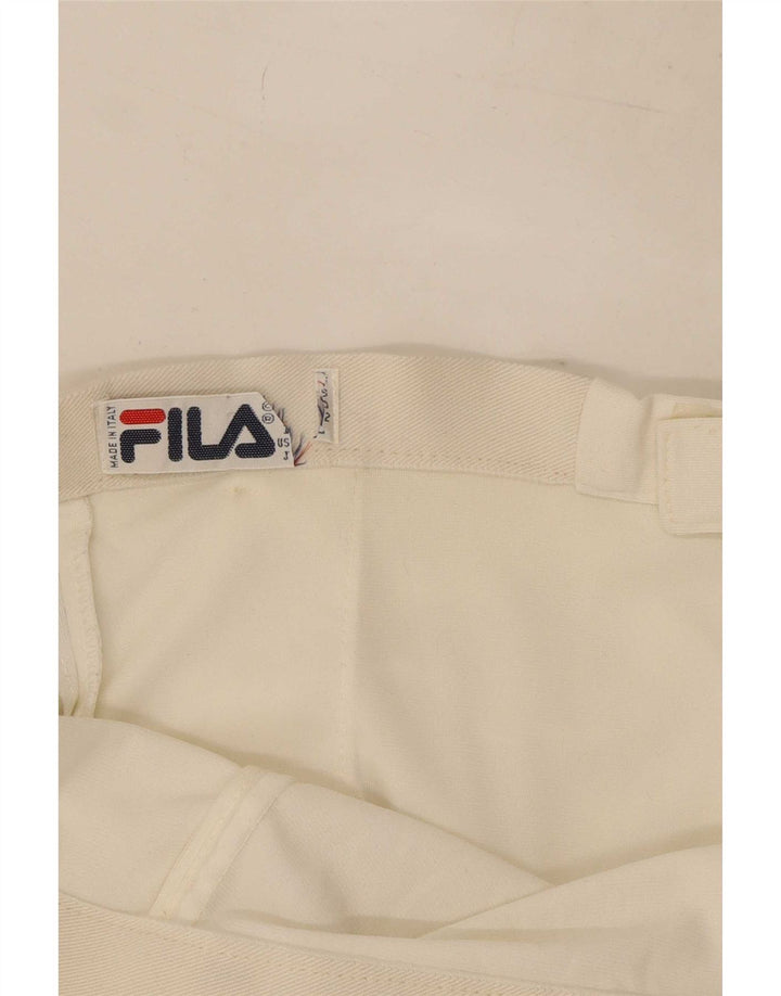 Γυναικείο Casual σορτς Fila μεγάλο W32 σε λευκό