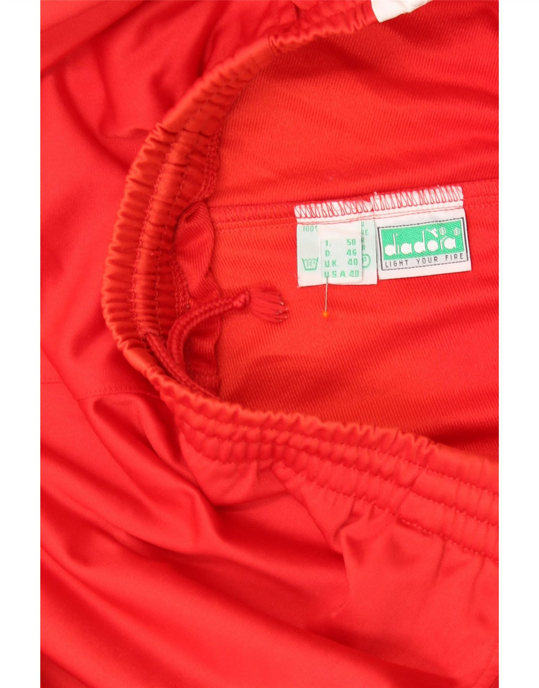 DIADORA Ανδρικά γραφικά αθλητικά παντελόνια UK 40 Medium Red Colourblock