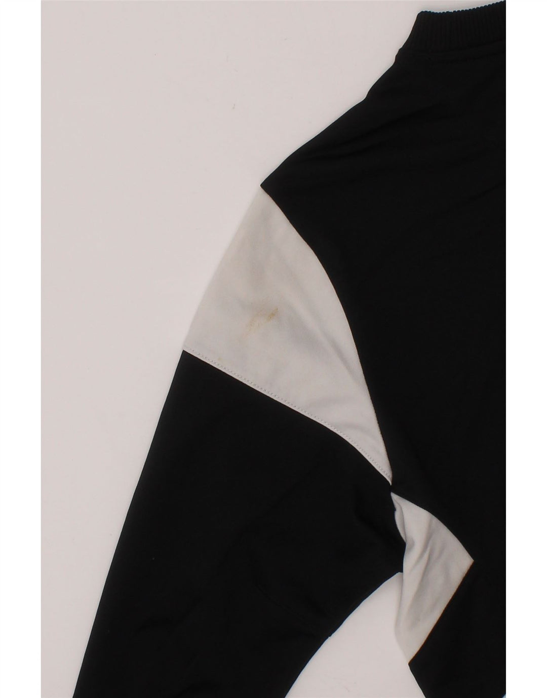 NIKE Boys Dri Fit Top Long Sleeve 10-11 Years Medium  Black Colourblock Vintage Nike and Second-Hand Nike from Messina Hembry 