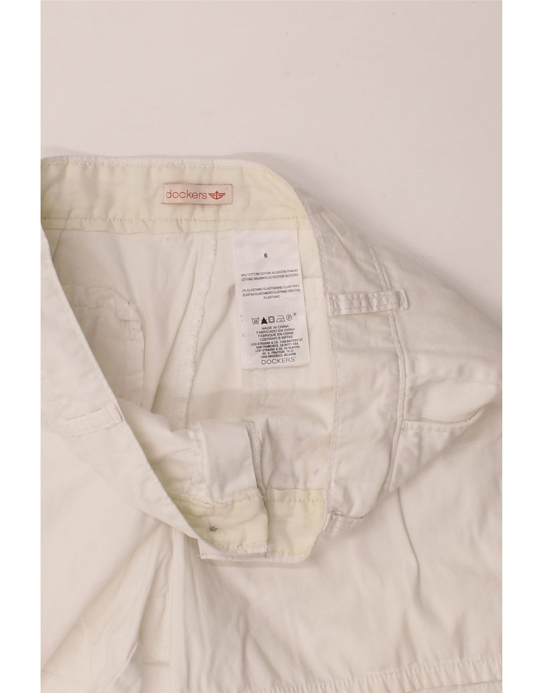 DOCKERS Womens Chino Shorts US 6 Medium W32 White Cotton Vintage Dockers and Second-Hand Dockers from Messina Hembry 