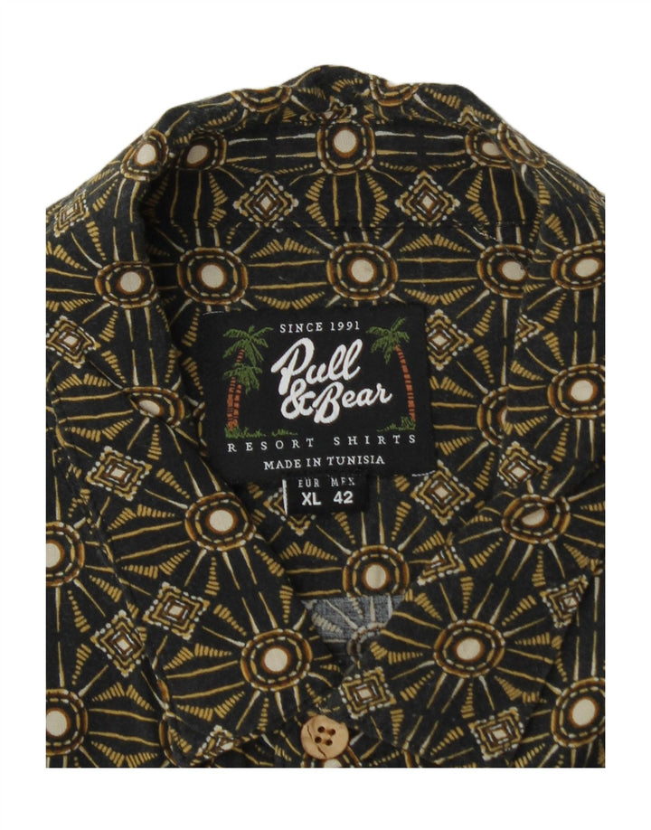 Ανδρικό κοντομάνικο πουκάμισο Pull & Bear XL Χακί γεωμετρικό