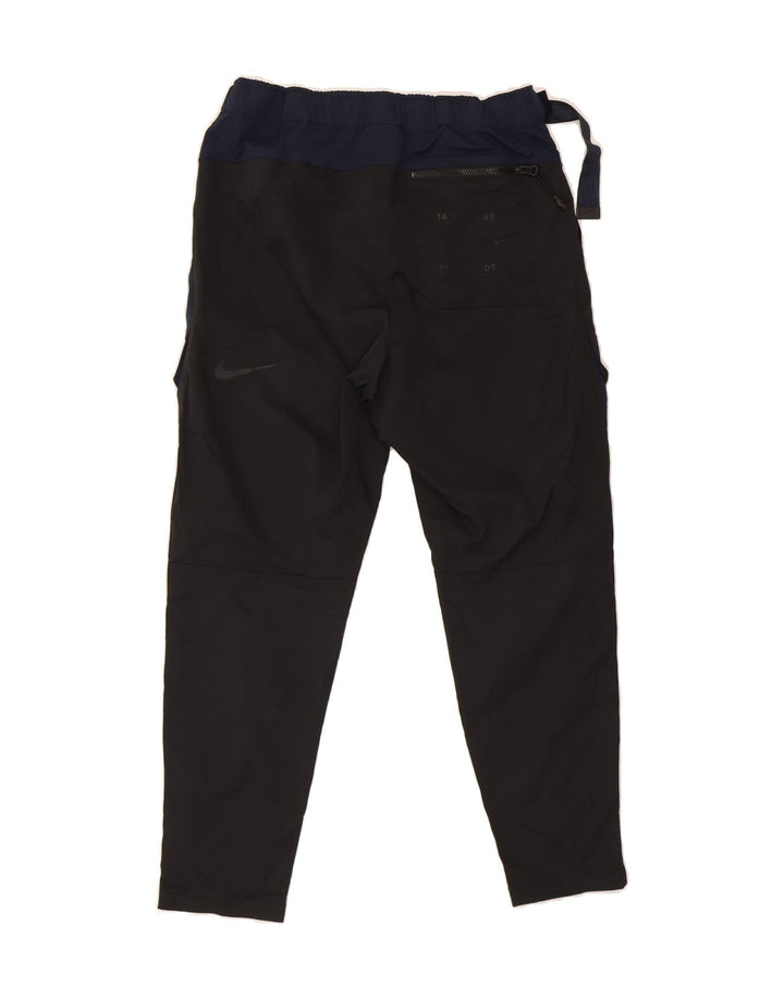 Ανδρικό κωνικό παντελόνι Cargo NIKE Medium W32 L27 Μαύρο Colourblock