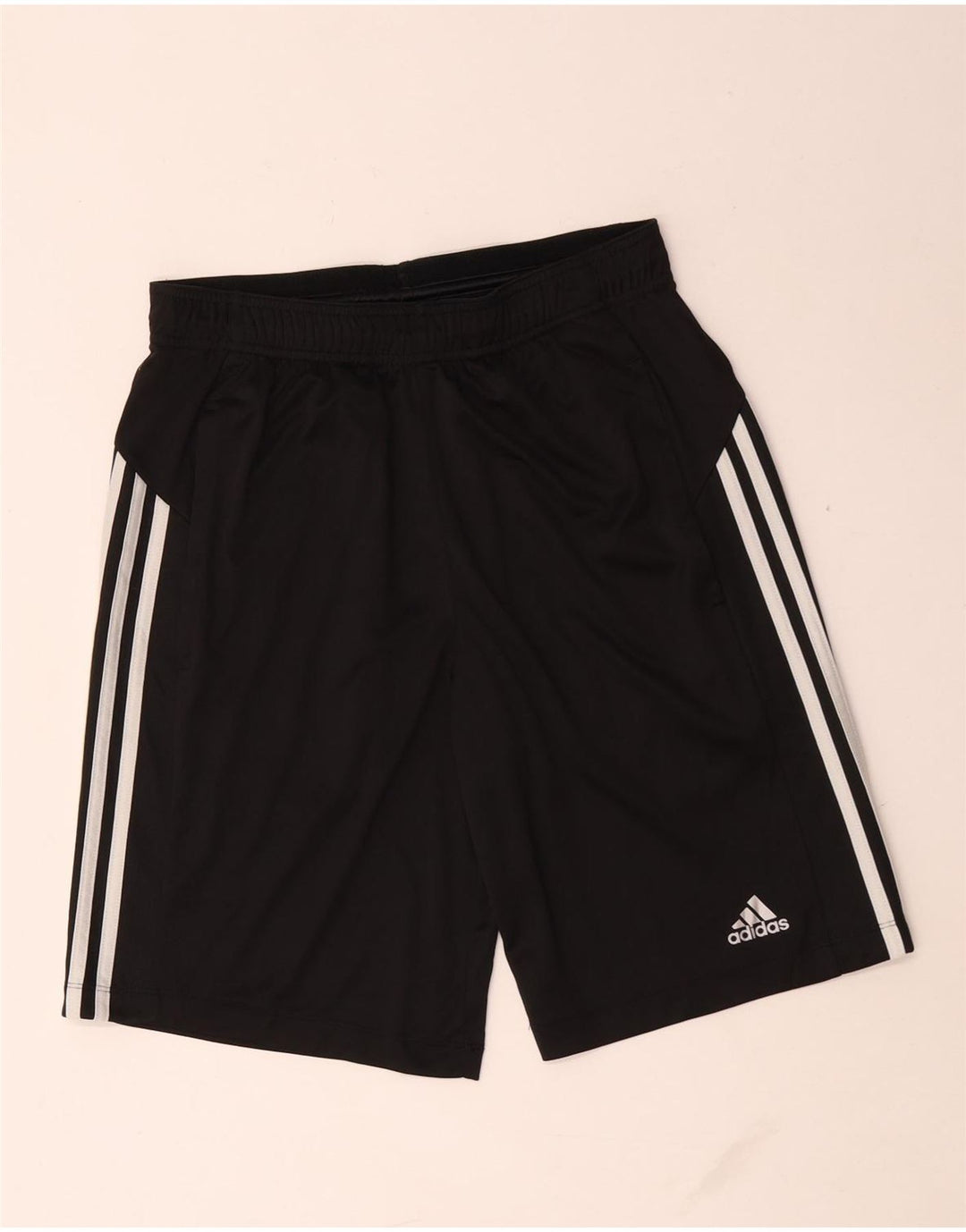 Ανδρικό σορτς Adidas Climalite από μεσαίο μαύρο πολυεστέρα