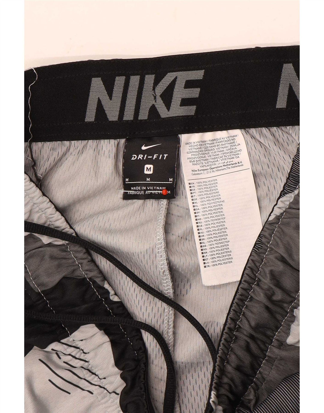 Ανδρικό αθλητικό σορτς Nike Dri Fit με μεσαίο γκρι πολυεστέρα παραλλαγής