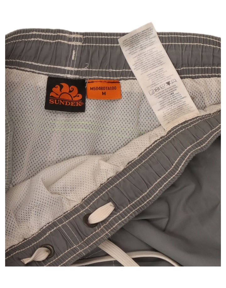 Ανδρικό σορτς κολύμβησης Sundek από μεσαίο γκρι πολυεστέρα