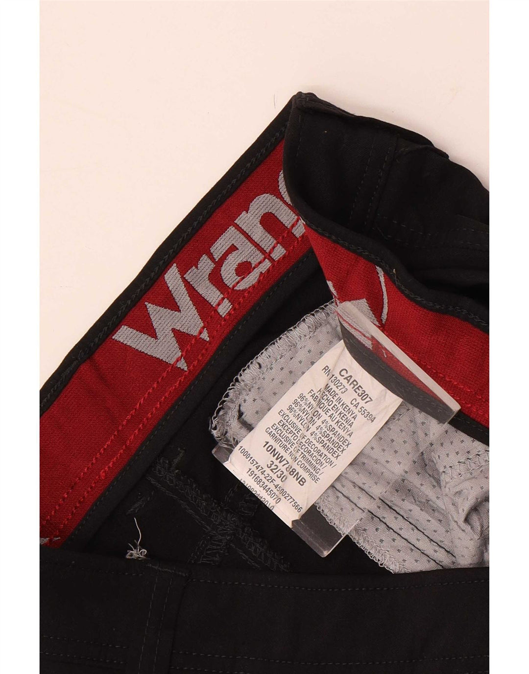 Ανδρικό παντελόνι Wrangler Slim Cargo W32 L30 μαύρο νάιλον