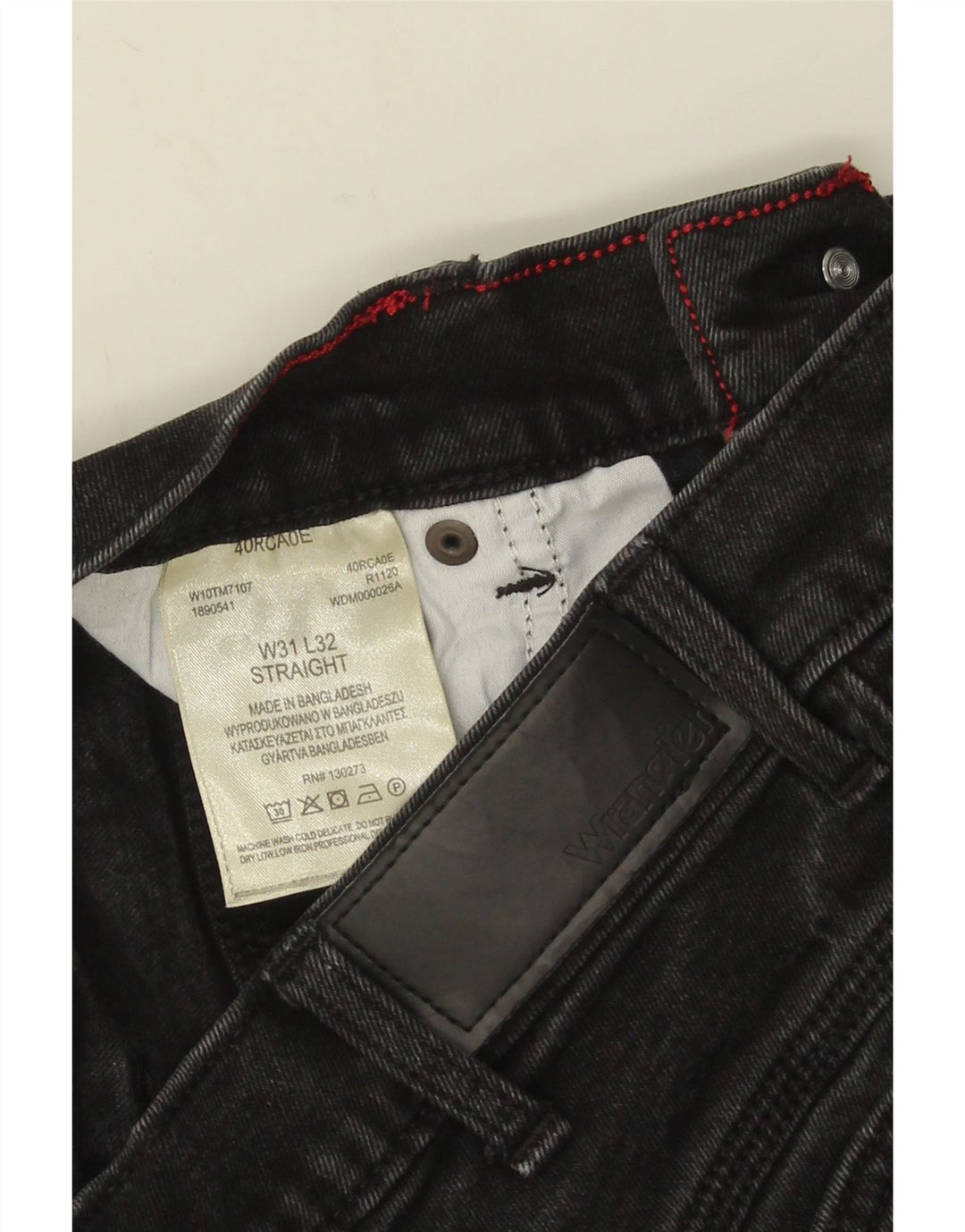 Ανδρικό τζιν Wrangler ίσιο W31 L32 μαύρο βαμβακερό
