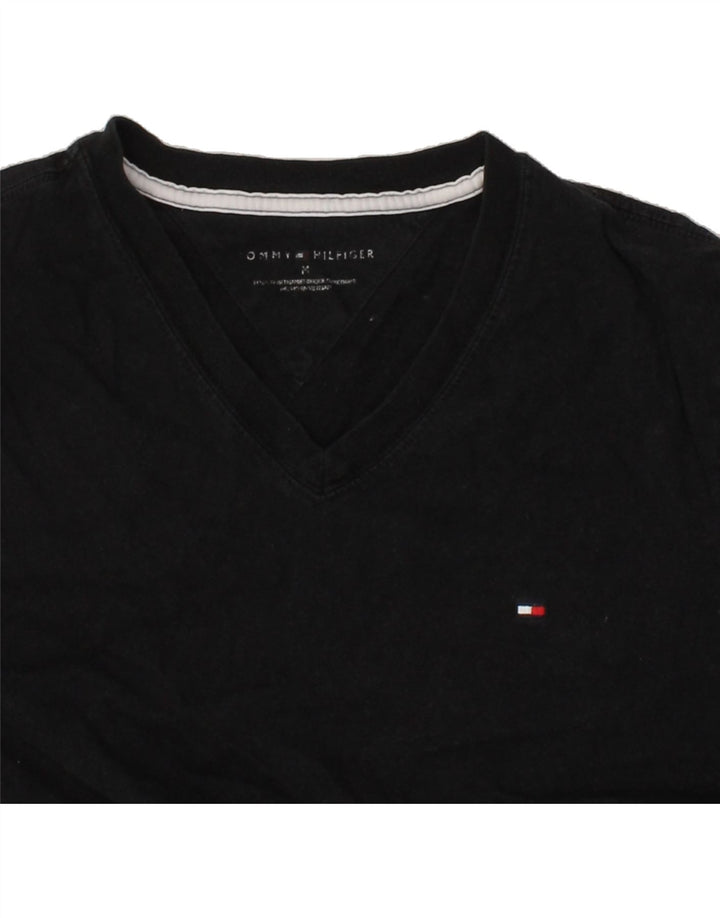 TOMMY HILFIGER Mens T-Shirt Top Medium Black Cotton Vintage Tommy Hilfiger and Second-Hand Tommy Hilfiger from Messina Hembry 