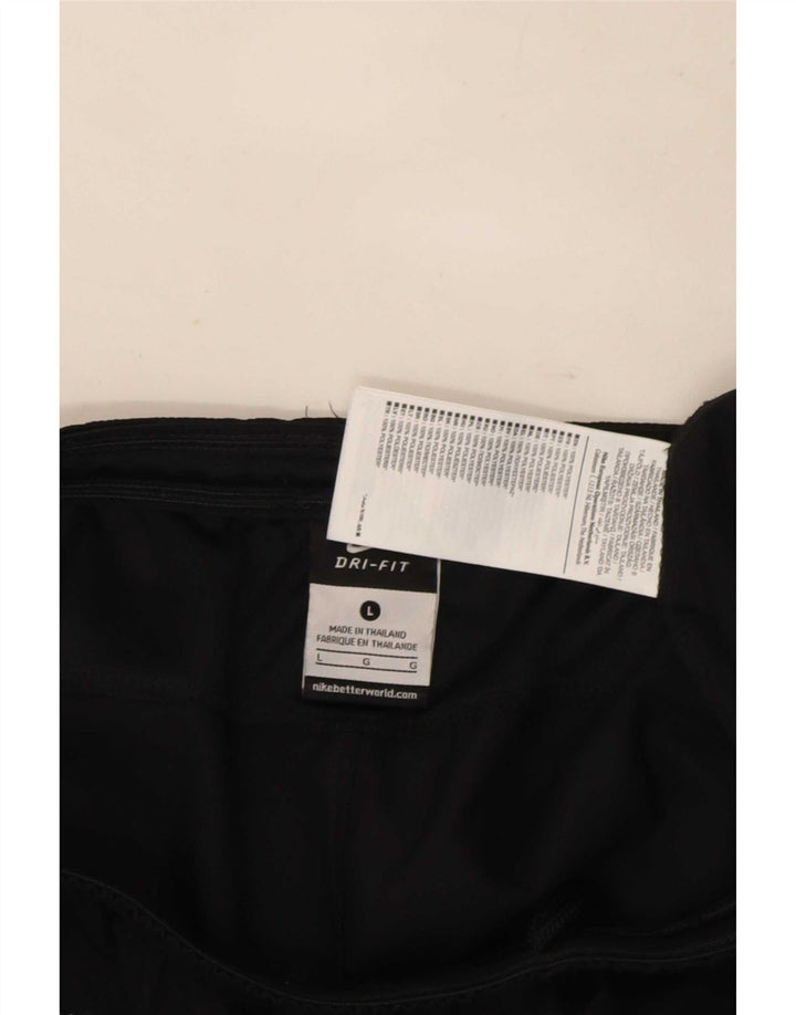 Ανδρικό αθλητικό σορτς Nike Dri Fit σε μεγάλο μαύρο