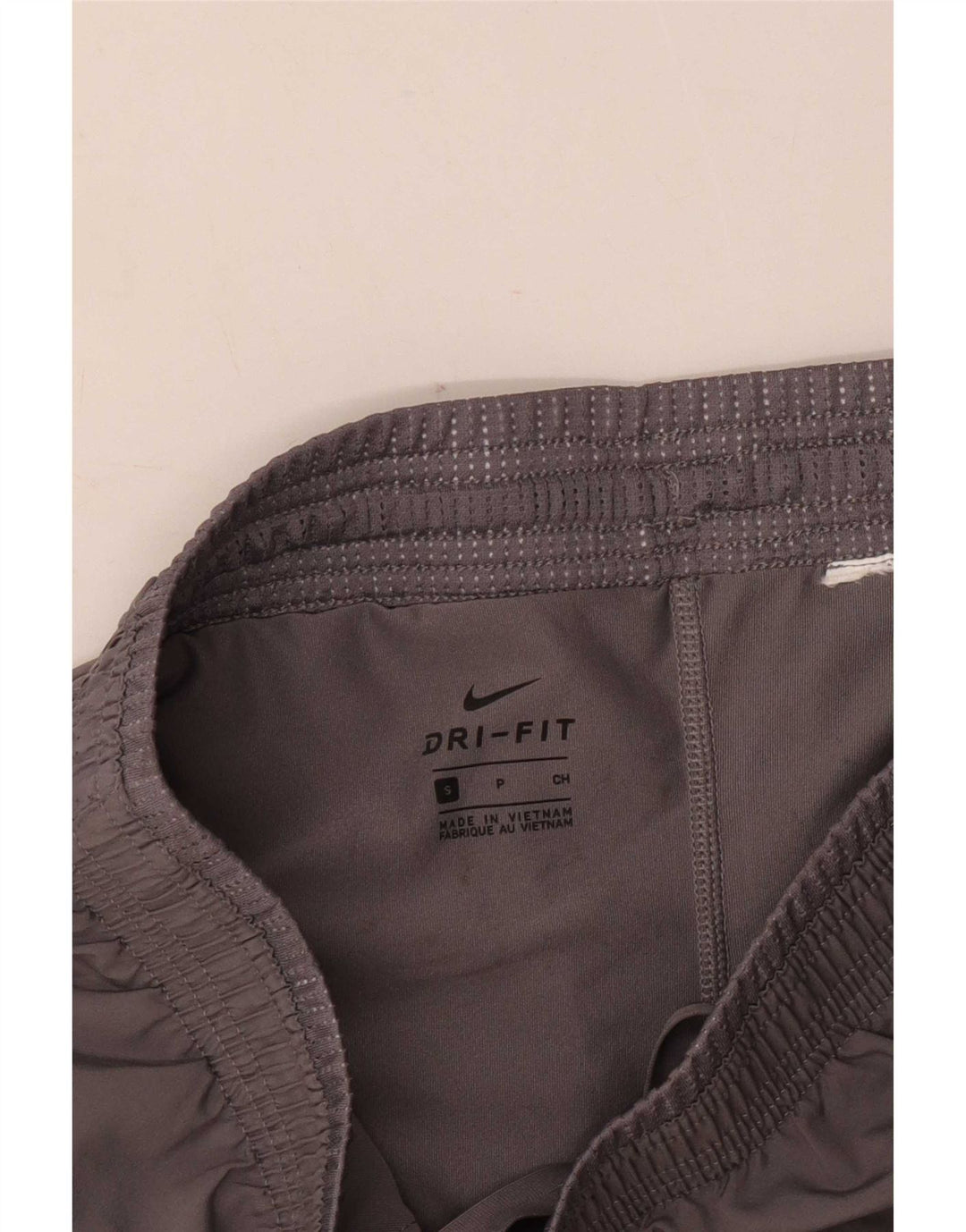 Γυναικείο αθλητικό σορτς Nike Dri Fit UK 10 Small Grey