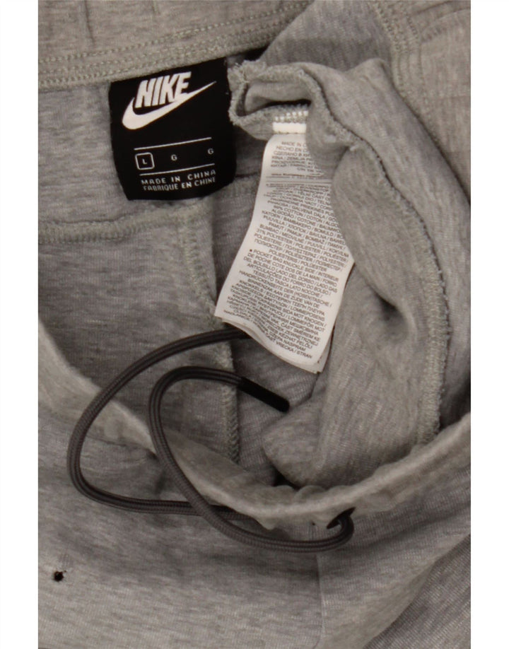 NIKE Mens Sport Shorts Large Grey Cotton Vintage Nike and Second-Hand Nike from Messina Hembry 