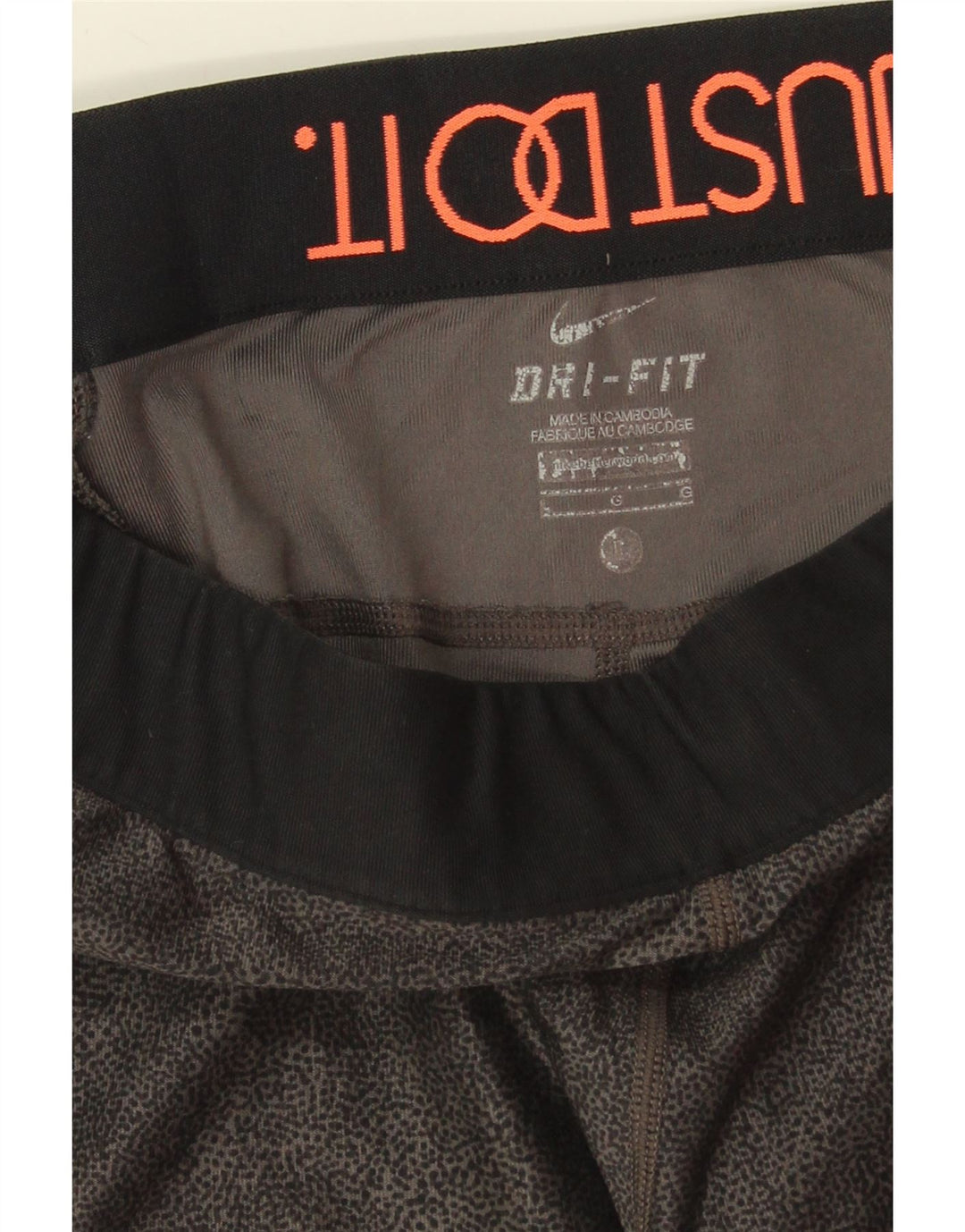 NIKE Womens Dri Fit Crop Leggings UK 14 Large Grey Polyester Vintage Nike and Second-Hand Nike from Messina Hembry 